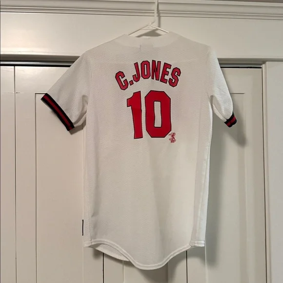 Majestic White and Red Chipper Jones Braves Jersey - Picture 5 of 5